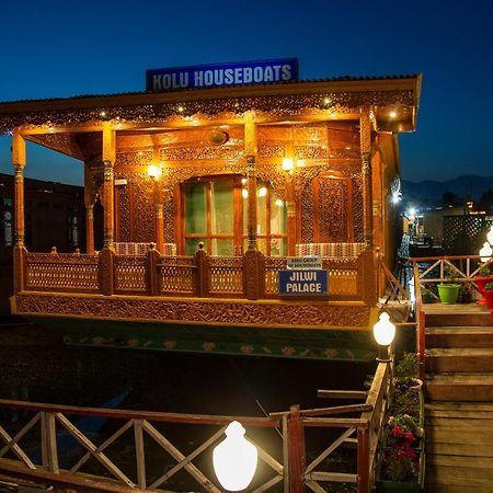 Hotel Kolu Group Of Houseboats Srīnagar Exteriér fotografie